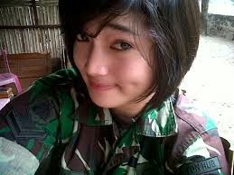 foto narsis wanita cantik militer negara indonesia 7